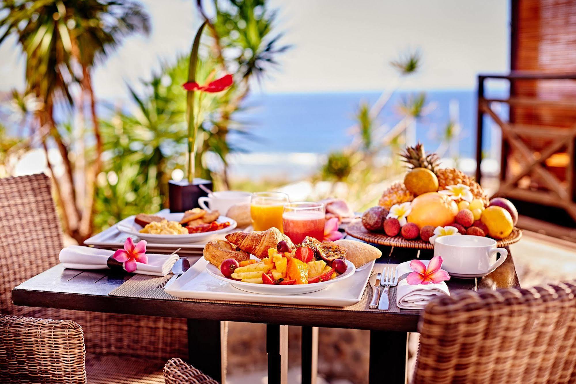 Iloha Seaview Hotel Saint-Leu Esterno foto